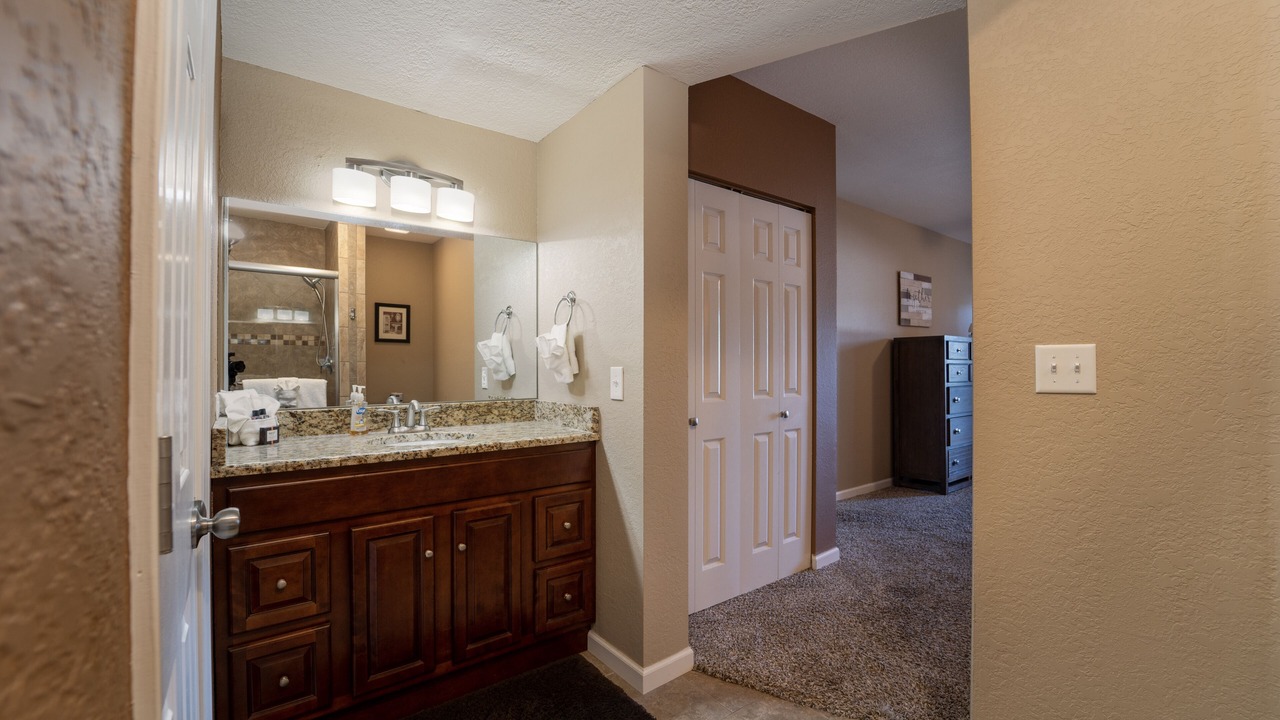 Photo of Bathroom in Lake Ozark