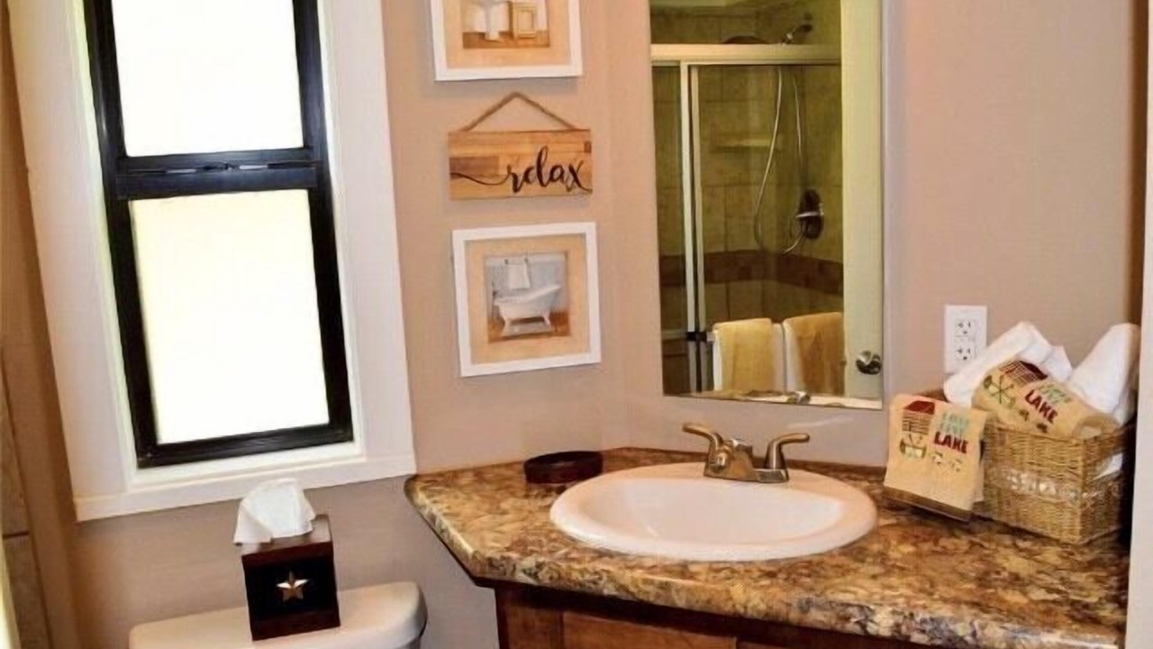 Photo of Bathroom in Cleveland