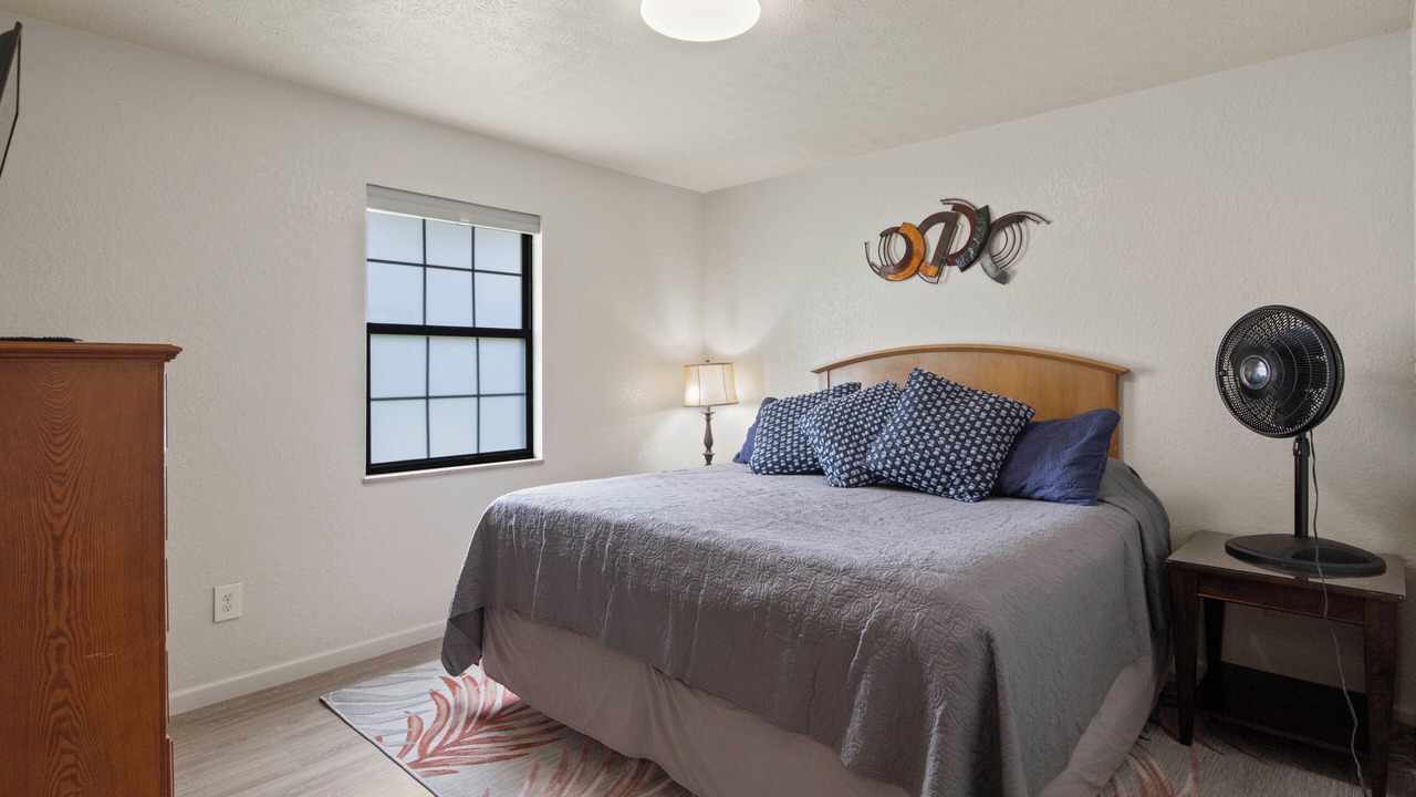 Photo of Bedroom in Karns