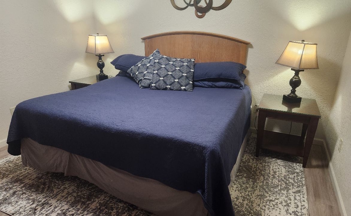 Photo of Bedroom in Karns
