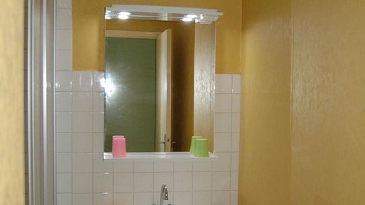 Photo of Bathroom in La Madeleine-Bellevue