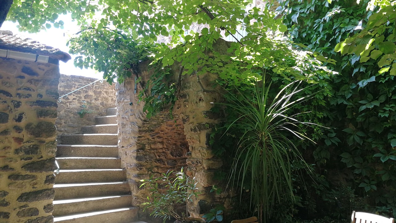 Photo of Outdoor in Octon