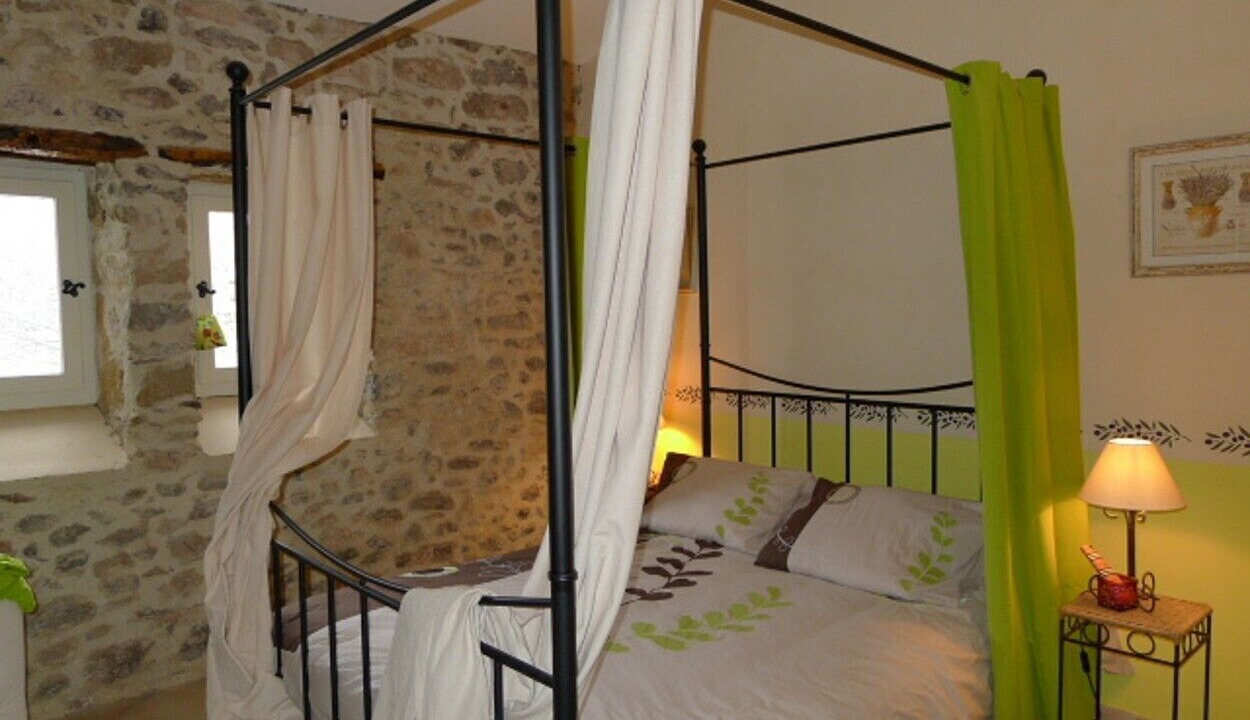 Photo of Bedroom in Octon