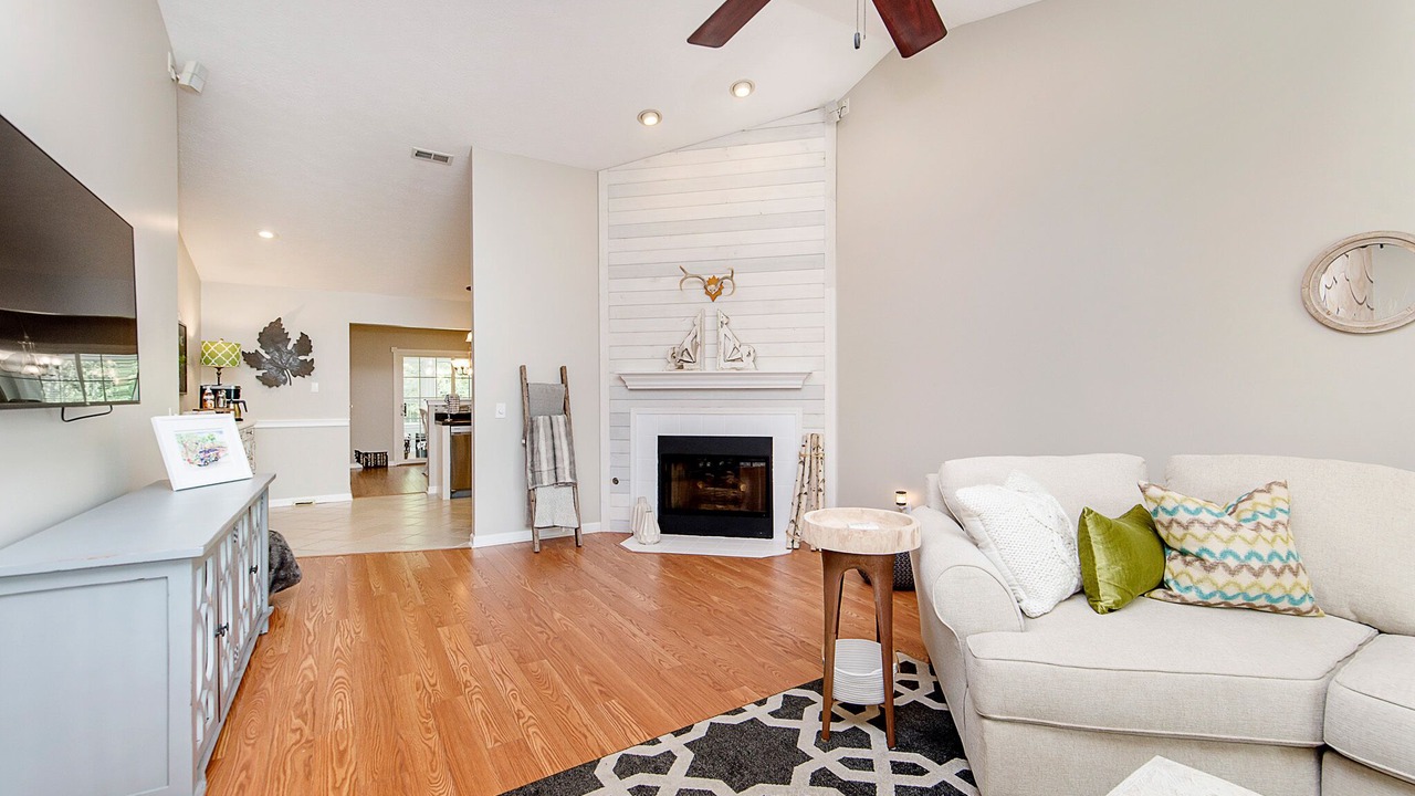 Photo of Livingroom in Carmel