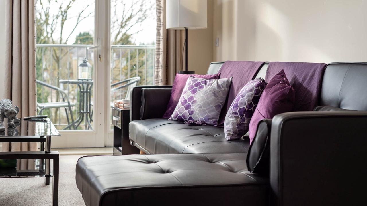 Photo of Livingroom in Fenny Stratford