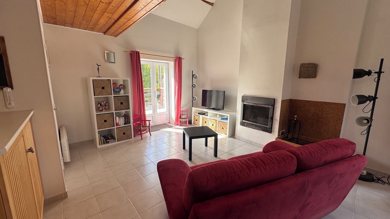Photo of Livingroom in Corancy
