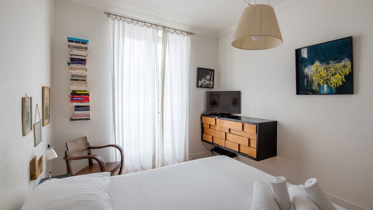 Photo of Bedroom in Batignolles