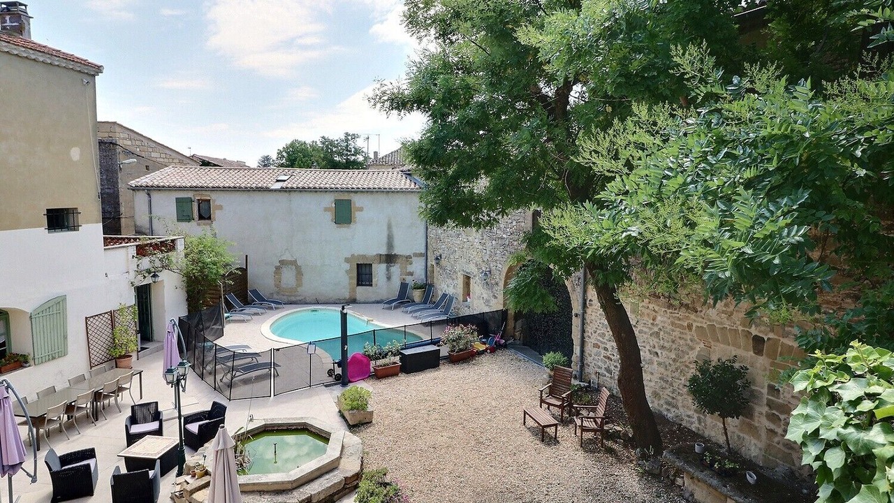 Photo of Outdoor in Montaren-et-Saint-Mediers