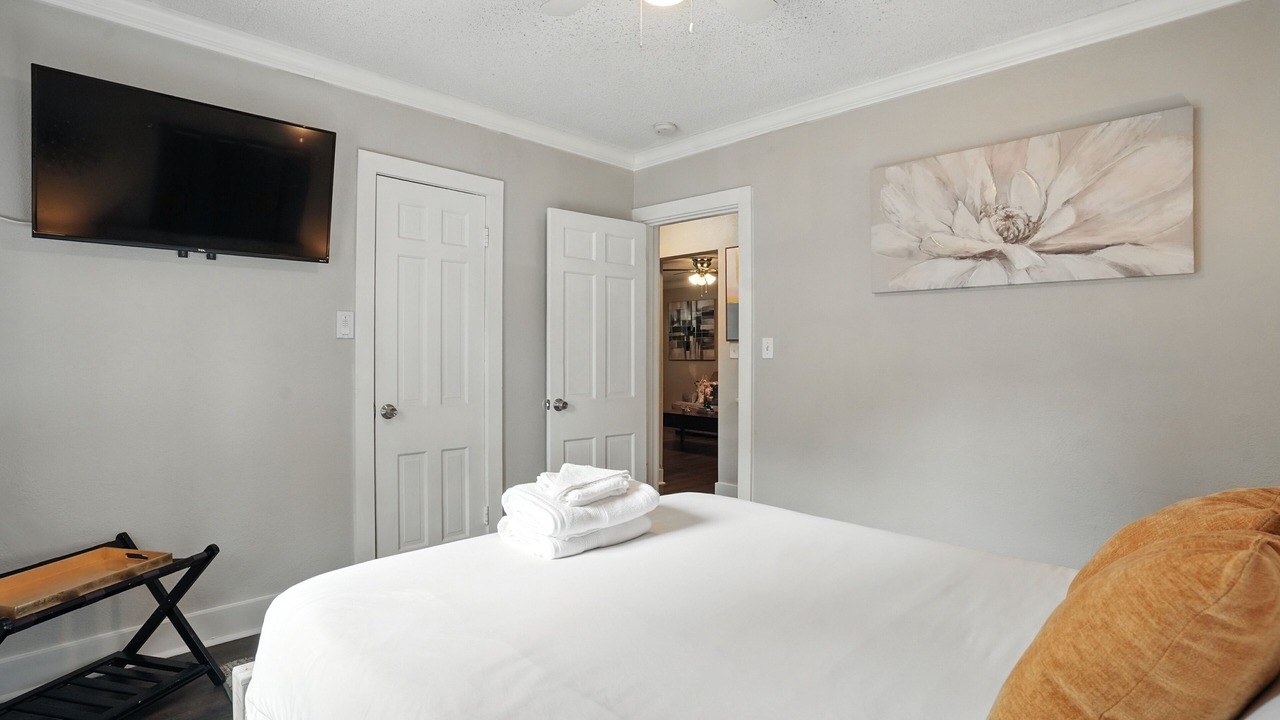 Photo of Bedroom in Tulsa