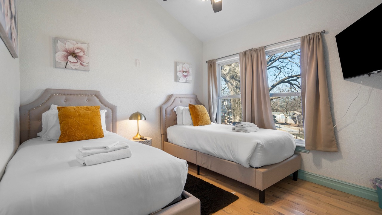 Photo of Bedroom in Tulsa
