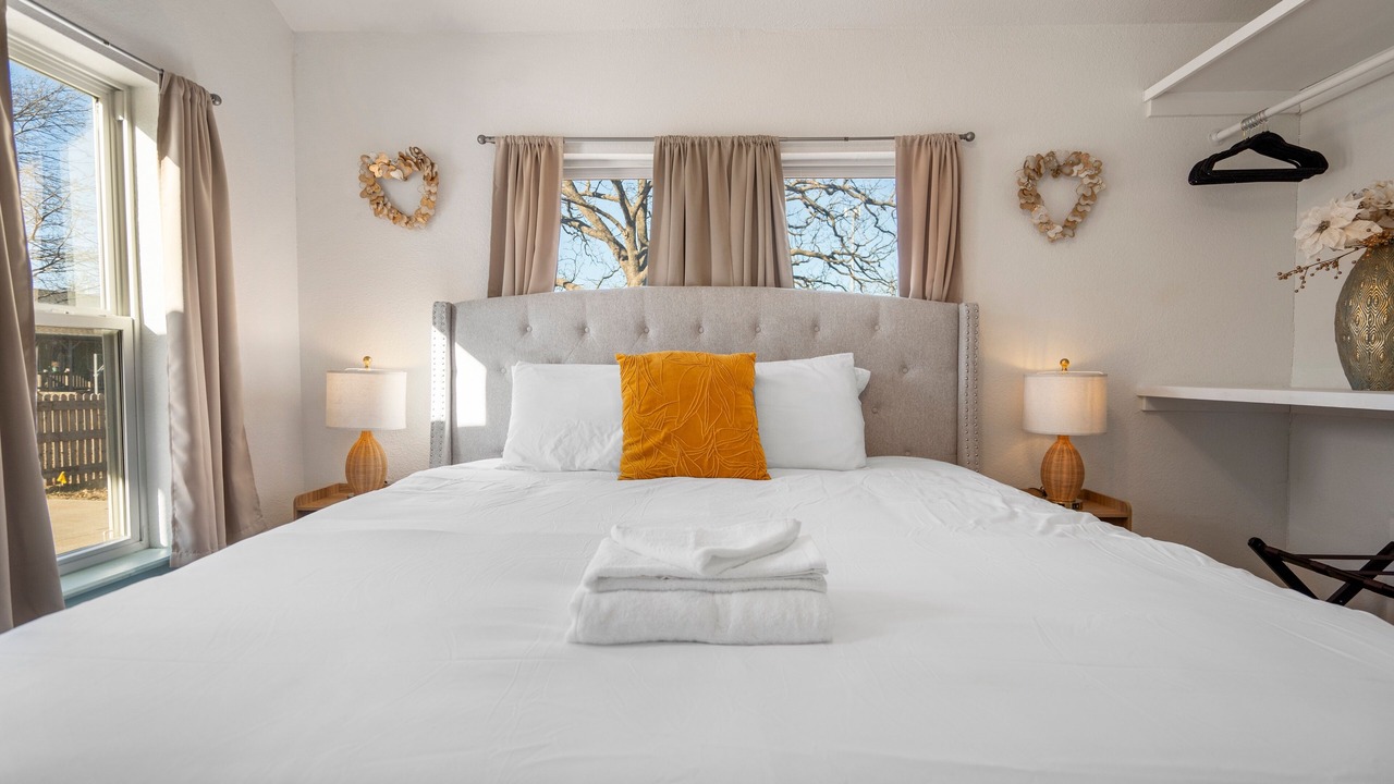Photo of Bedroom in Tulsa