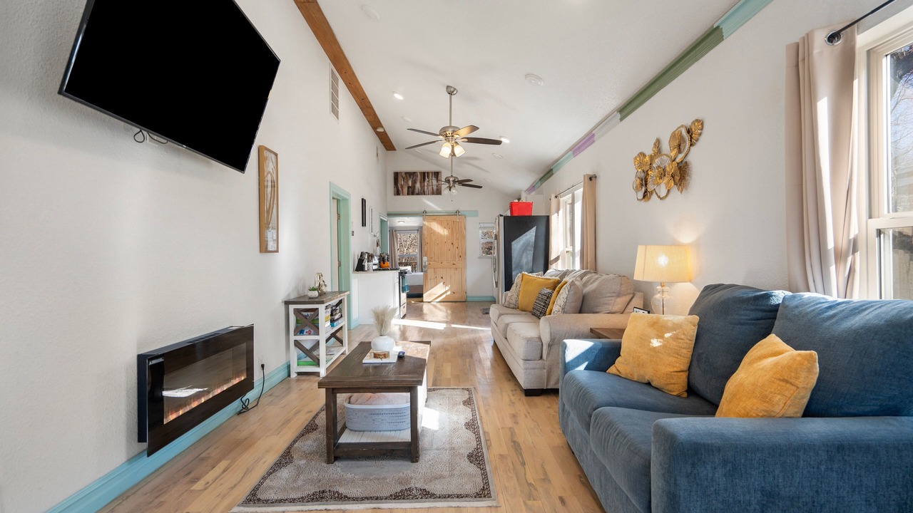Photo of Livingroom in Tulsa