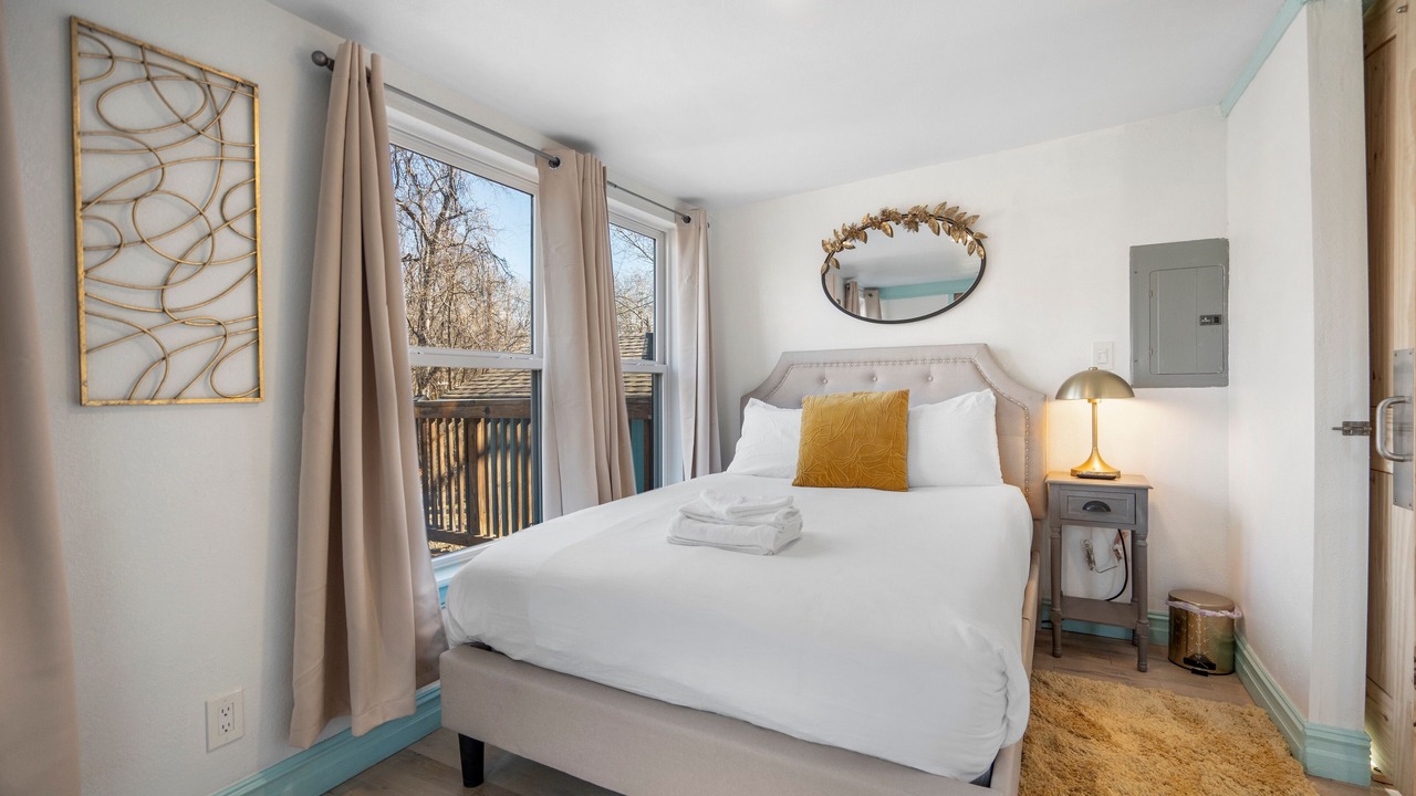 Photo of Bedroom in Tulsa