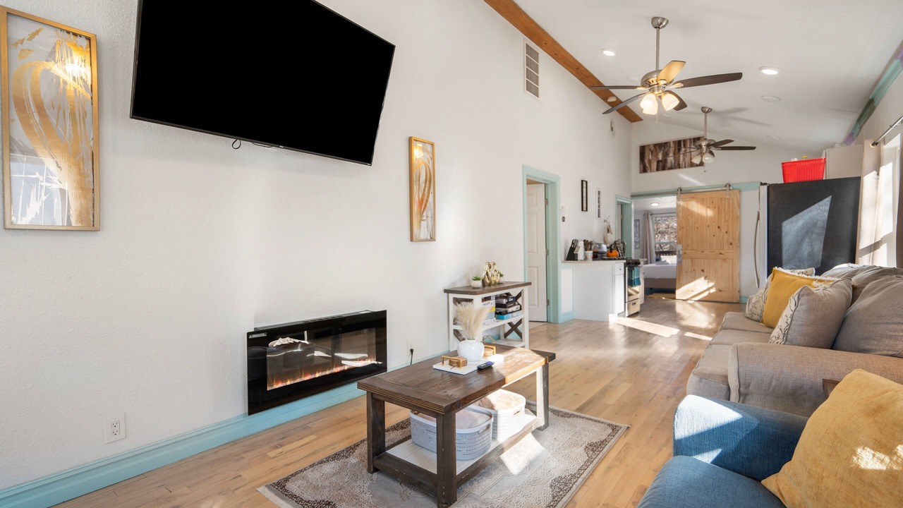 Photo of Livingroom in Tulsa