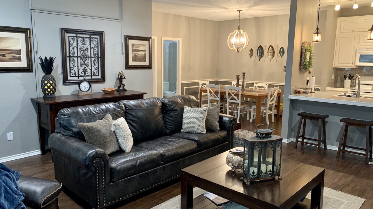 Photo of Livingroom in Pottsboro