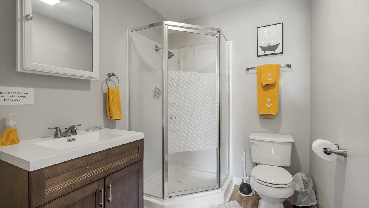 Photo of Bathroom in Turner Park