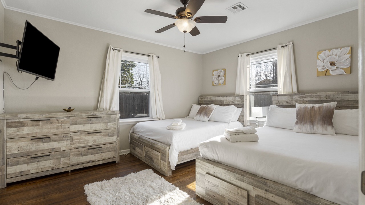 Photo of Bedroom in Turner Park