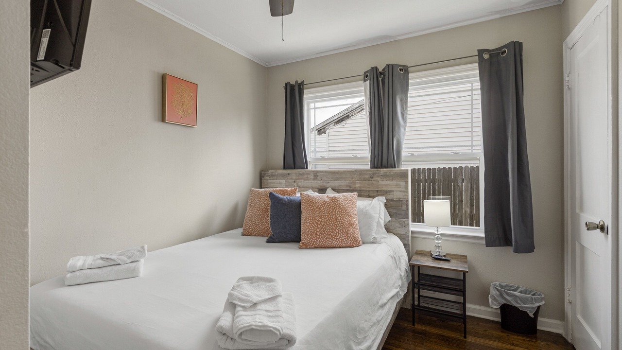Photo of Bedroom in Turner Park