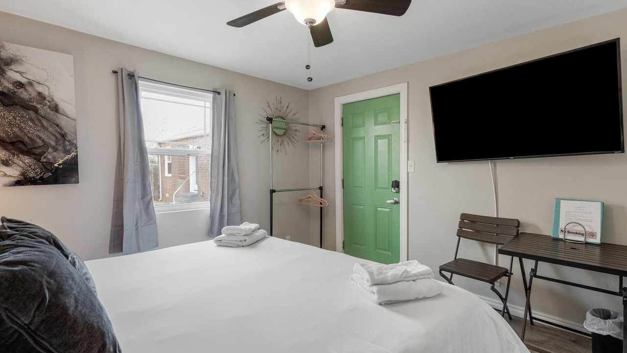 Photo of Bedroom in Turner Park