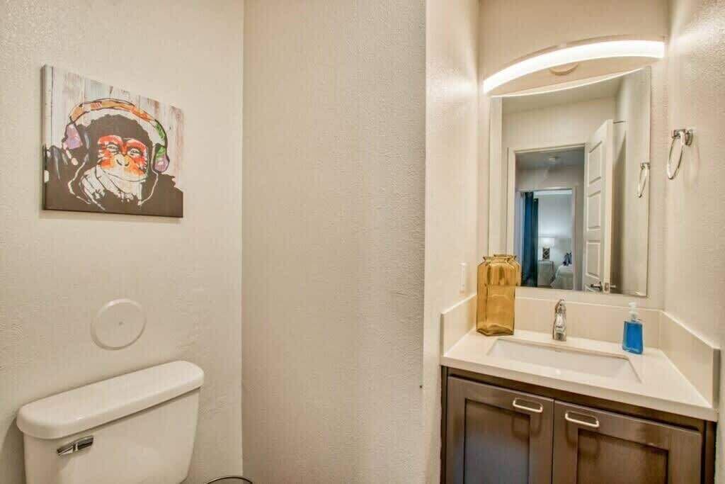 Photo of Bathroom in Biggs Field