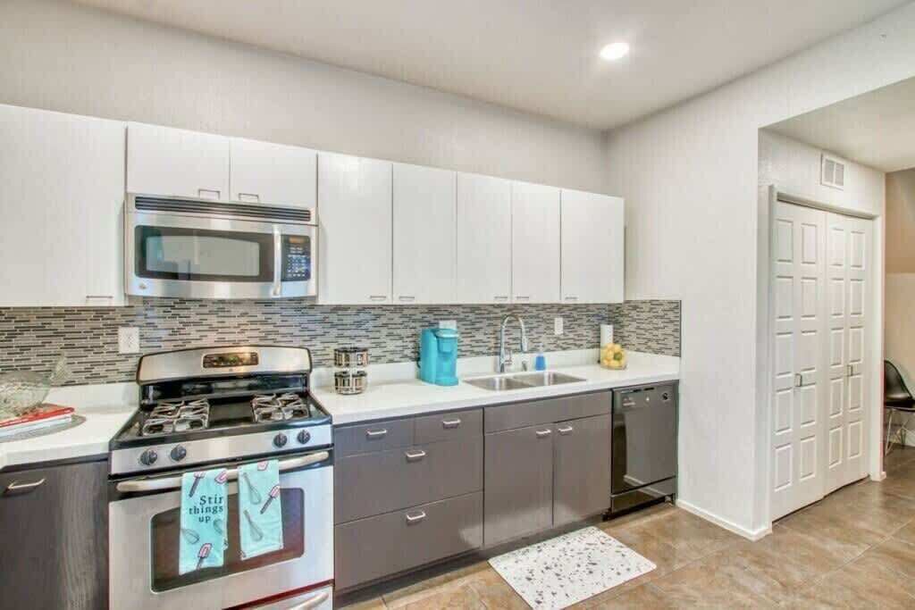 Photo of Kitchen in Biggs Field