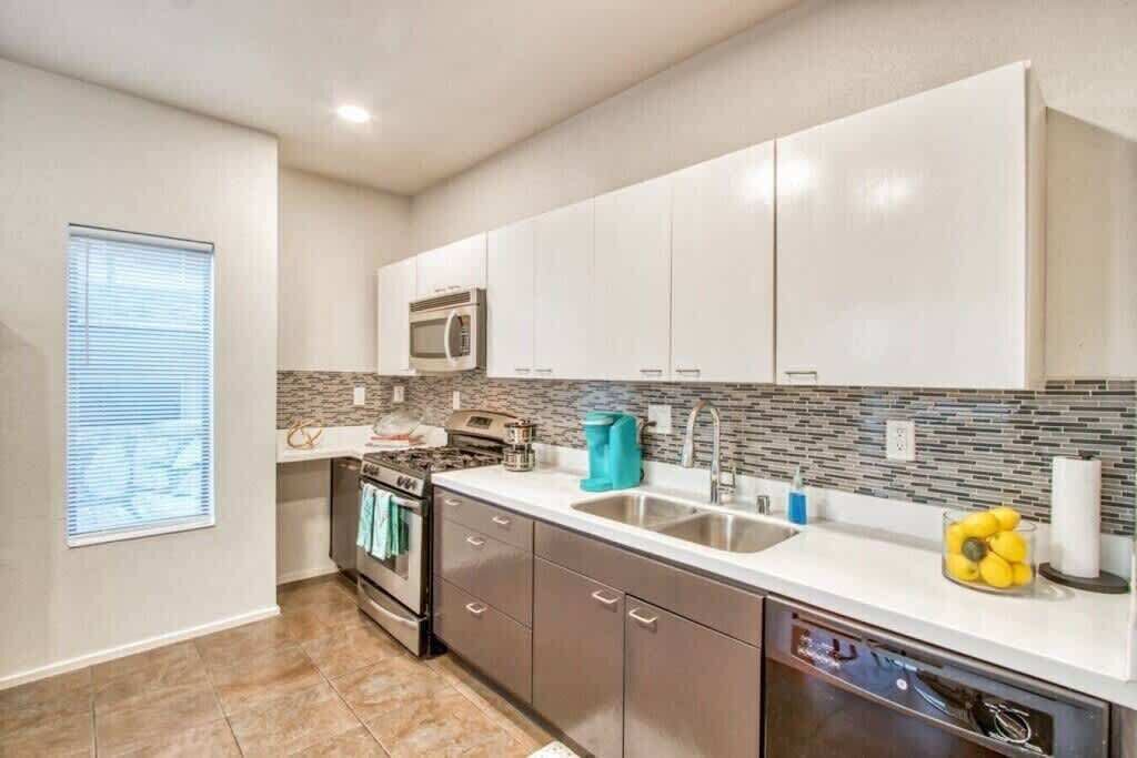 Photo of Kitchen in Biggs Field