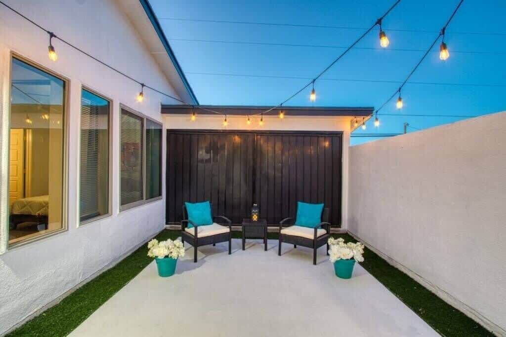 Photo of Patio Balcony in Biggs Field