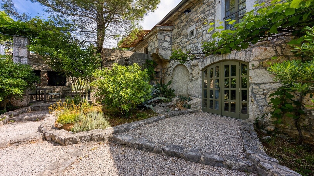 Photo of Outdoor in Nenadici