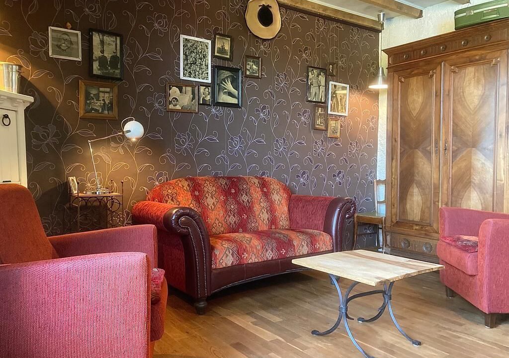 Photo of Livingroom in Arleuf