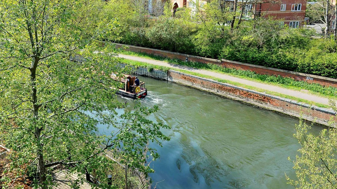 Photo of Others in Reading