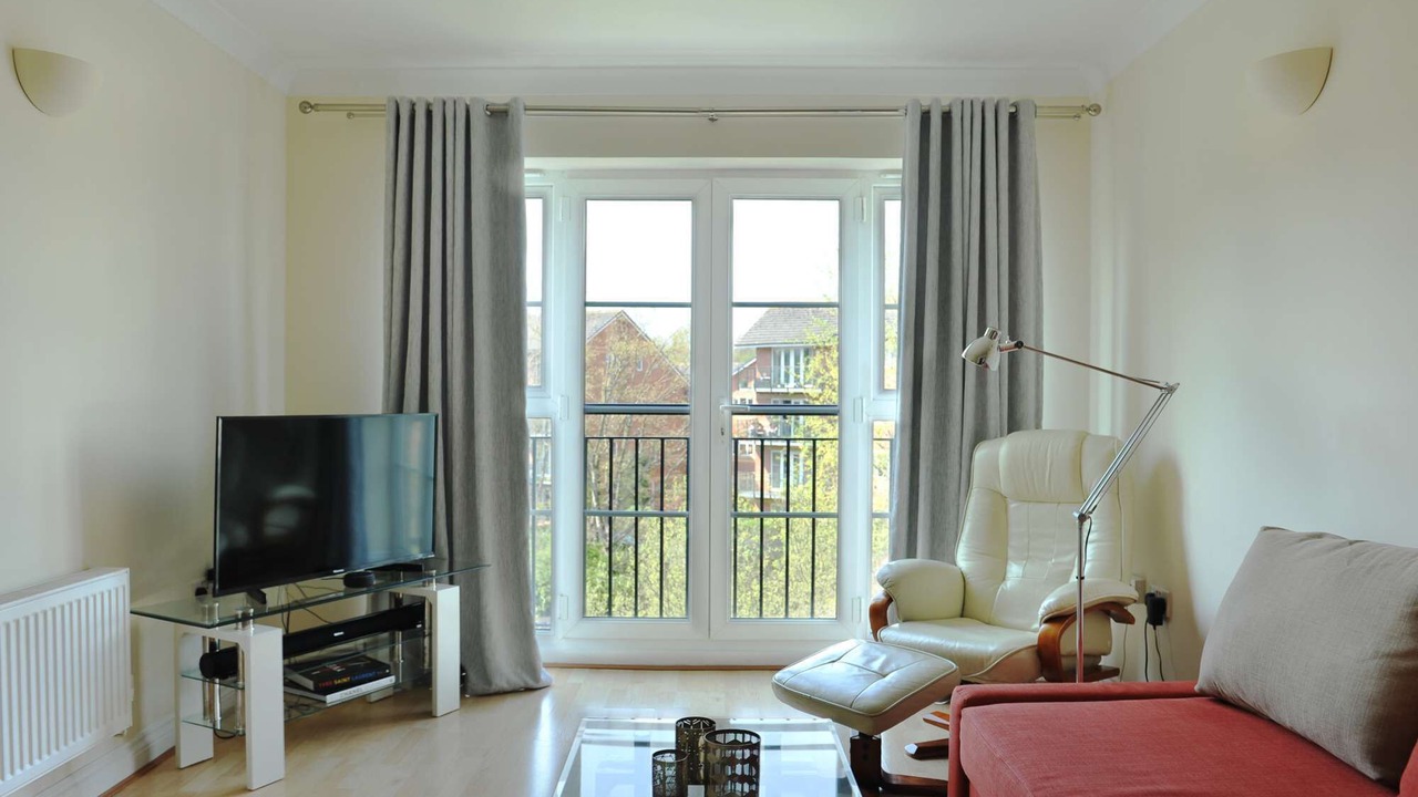 Photo of Livingroom in Reading