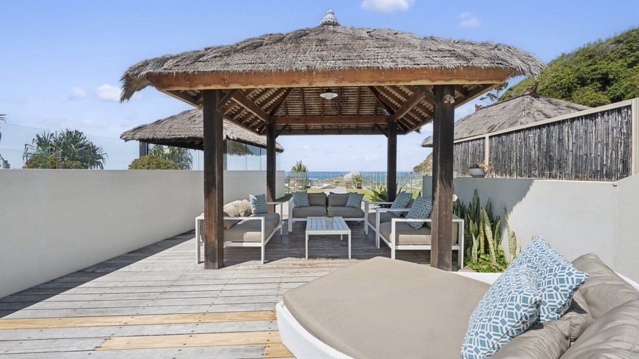 Photo of Others in Sapphire Beach