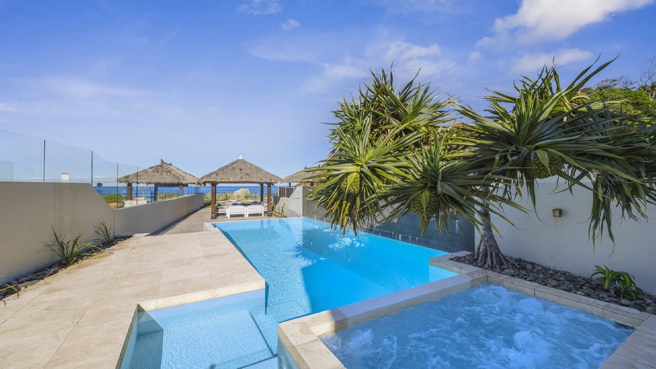 Photo of Outdoor in Sapphire Beach