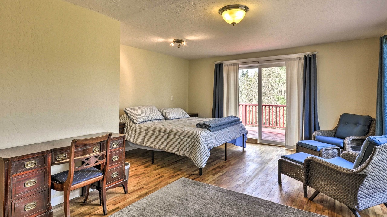 Photo of Others in Kelso