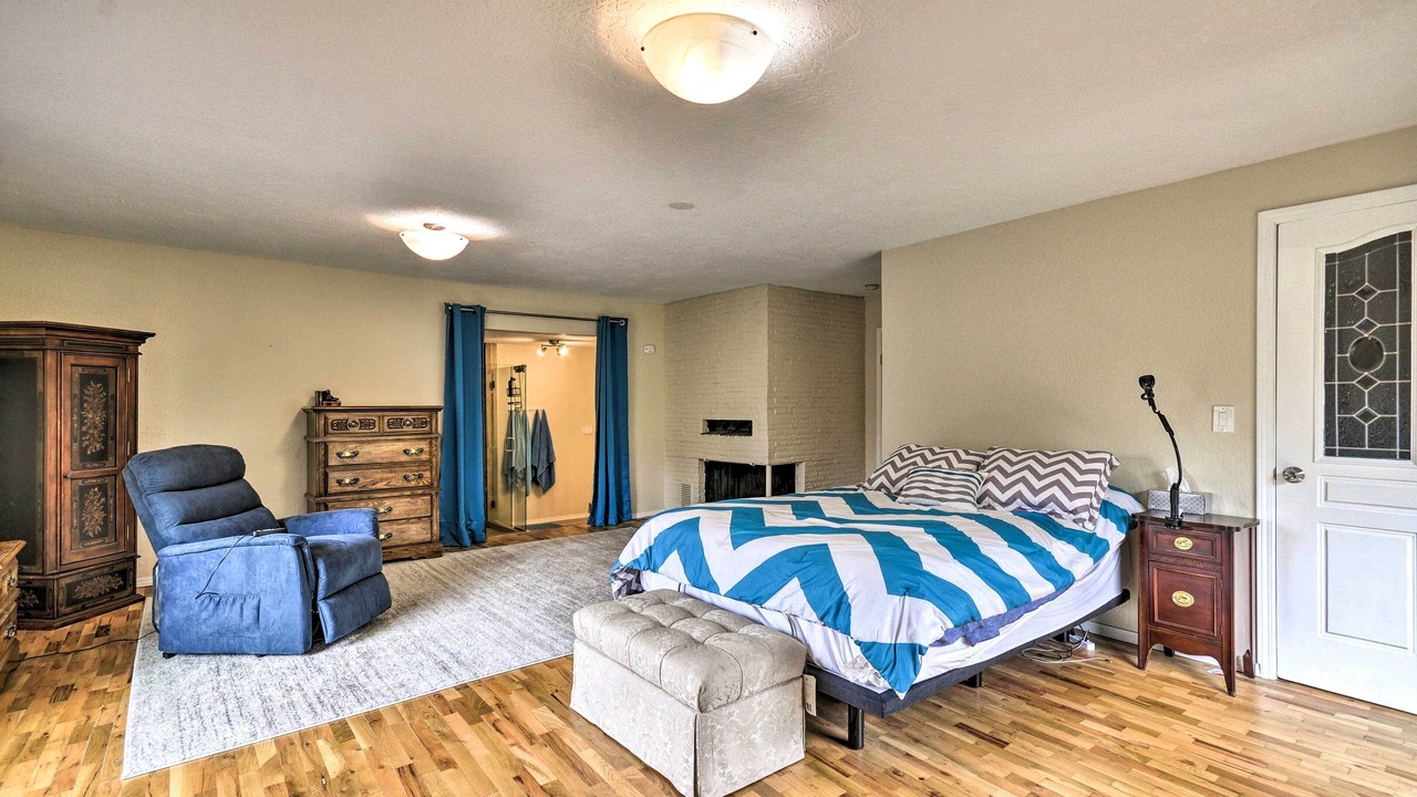 Photo of Others in Kelso