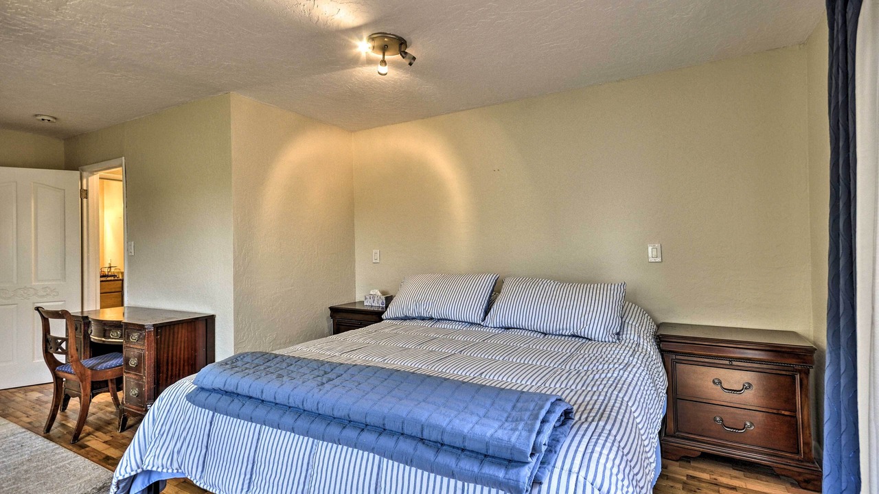 Photo of Bedroom in Kelso