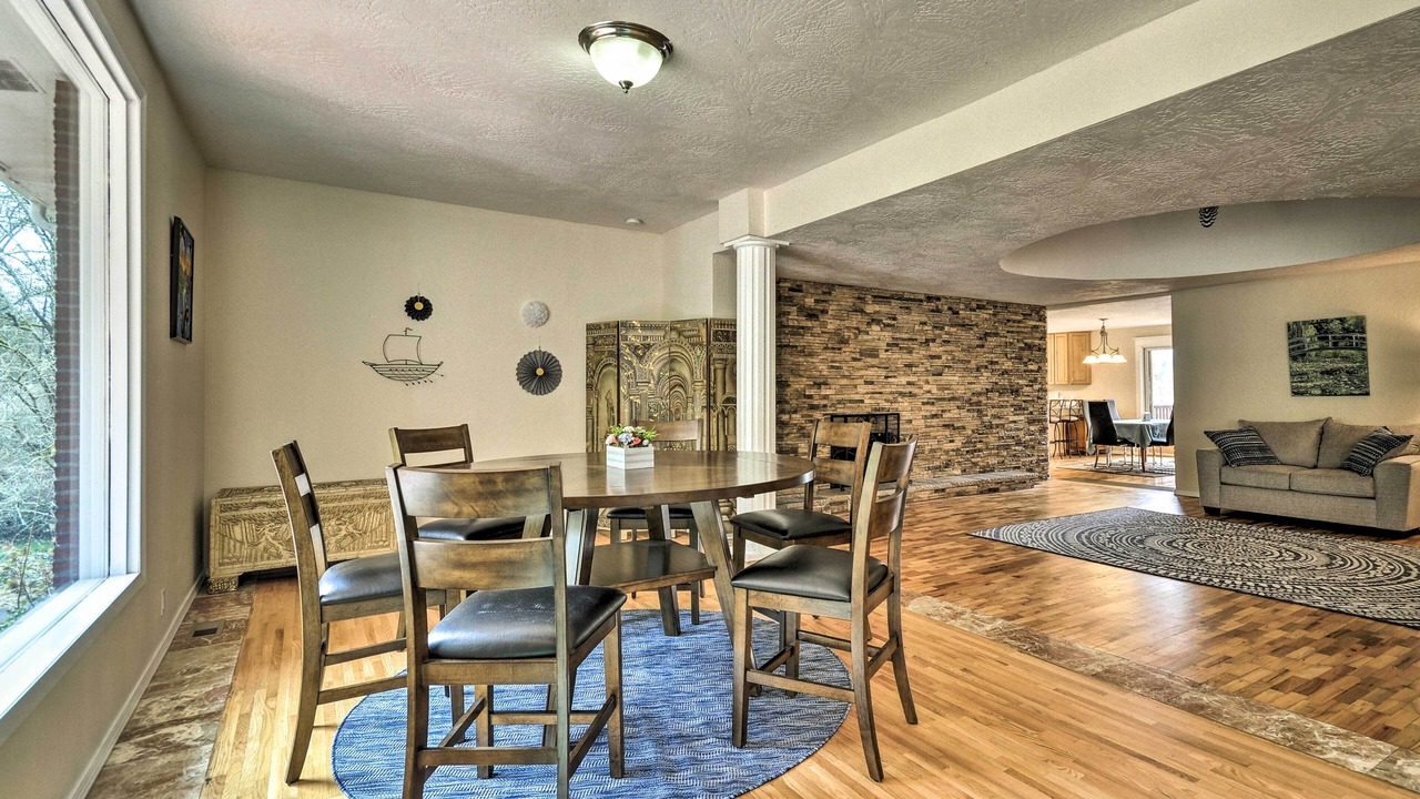 Photo of Others in Kelso