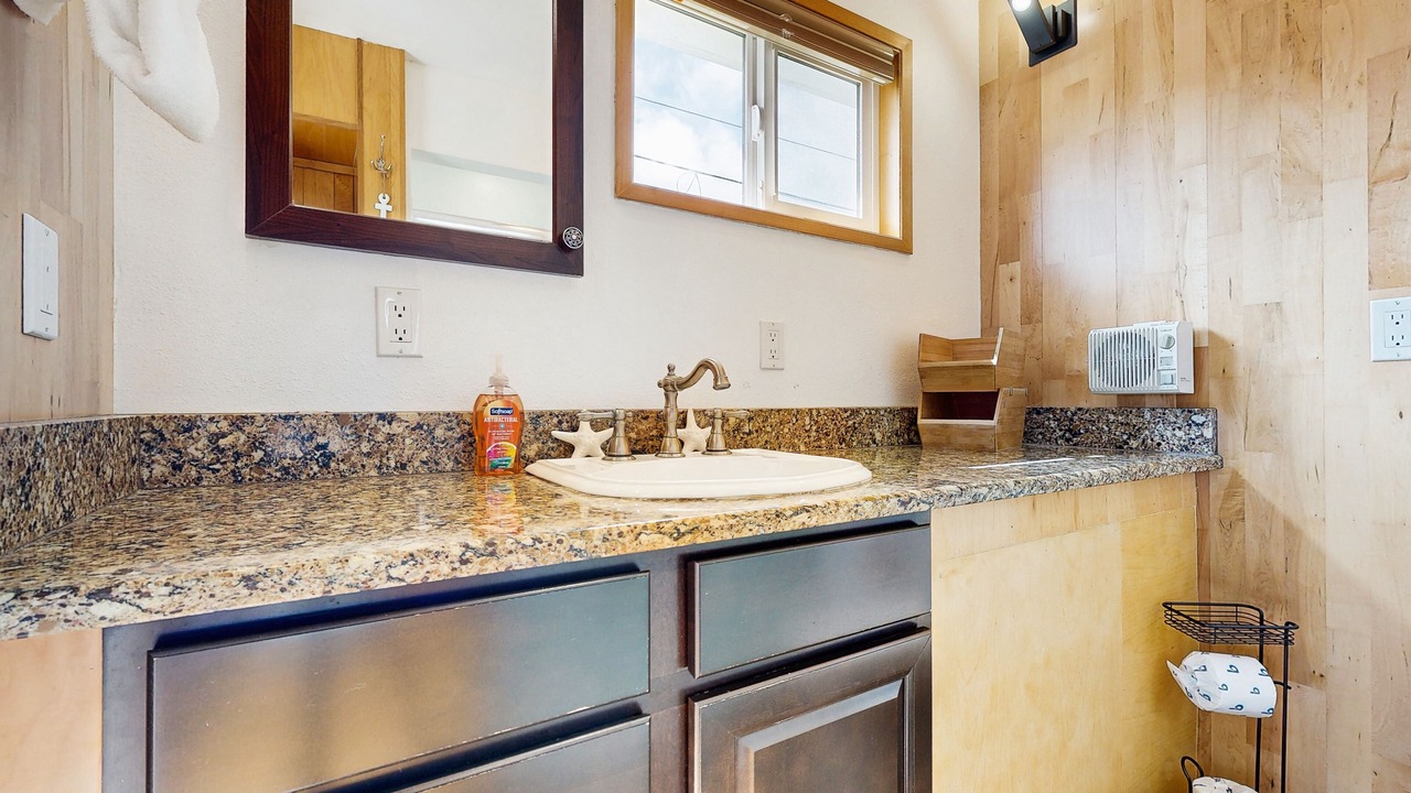 Photo of Bathroom in Rockaway Beach