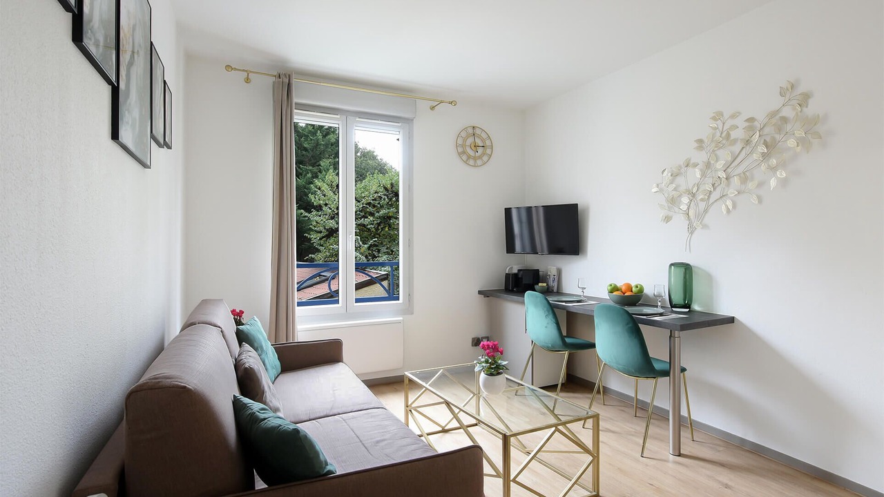 Photo of Livingroom in Lyon City Centre