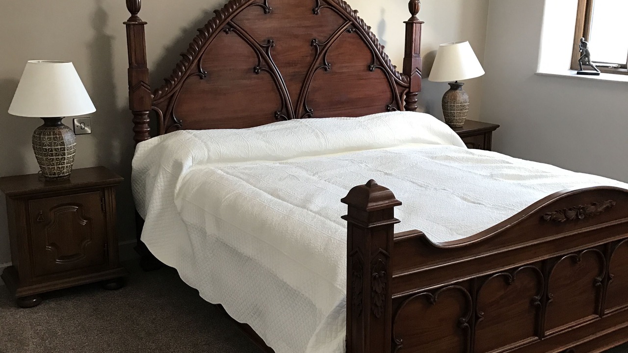 Photo of Bedroom in Wimbolds Trafford