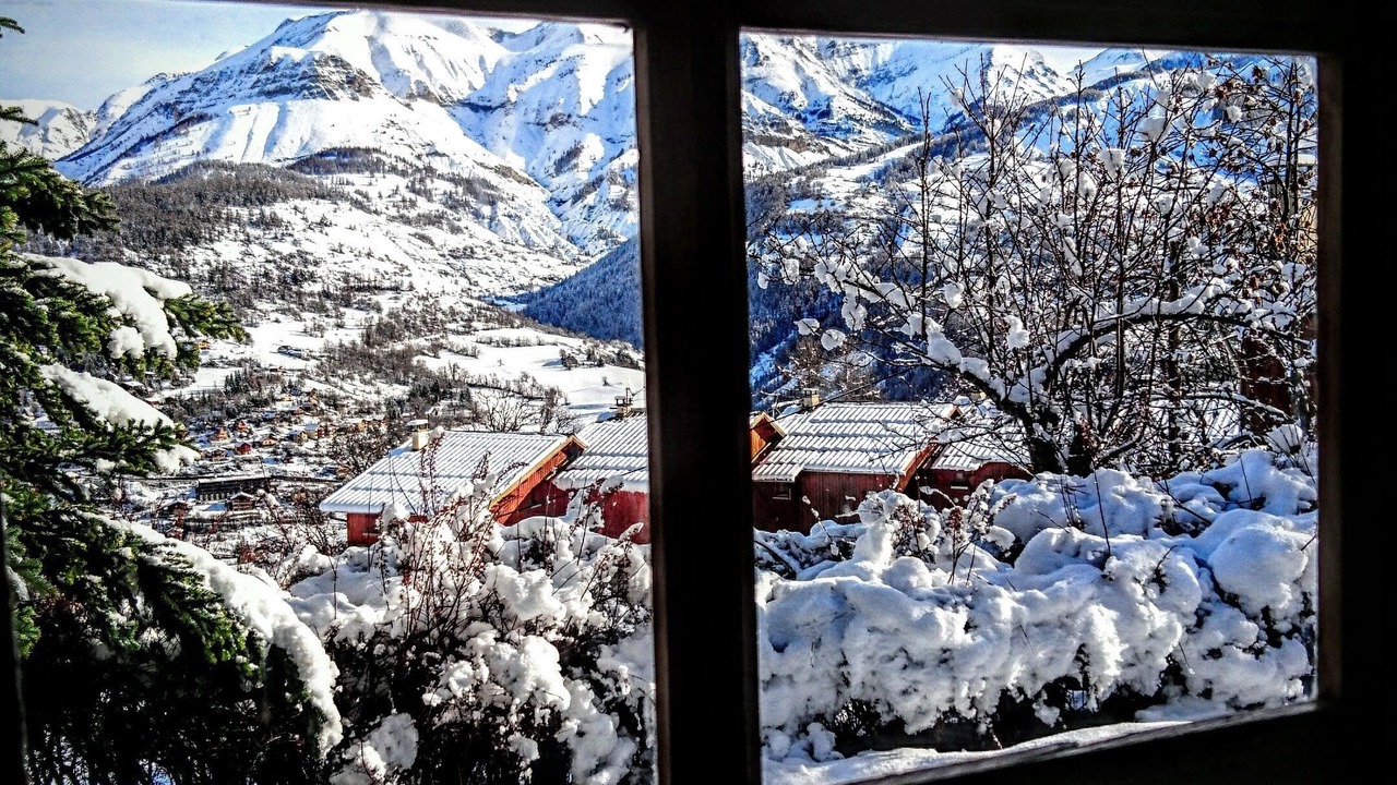 Photo of Others in Allos