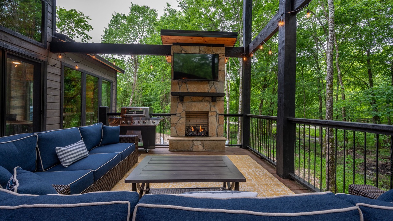 Photo of Patio Balcony in Broken Bow