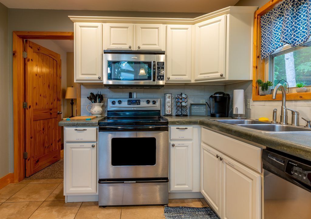 Photo of Kitchen in Cassville