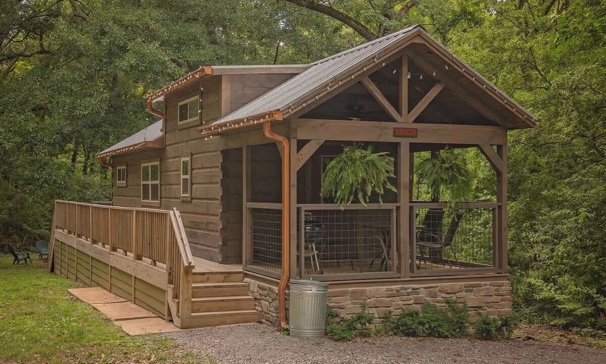 Photo of Outdoor in Lookout Valley Neighborhood Association