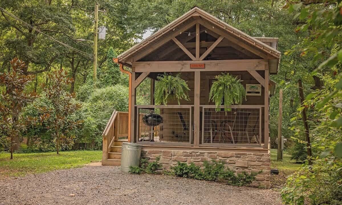 Photo of Outdoor in Lookout Valley Neighborhood Association