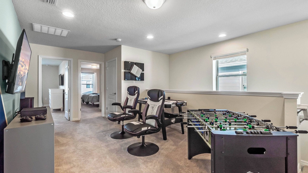 Photo of Bedroom in Bay Lake