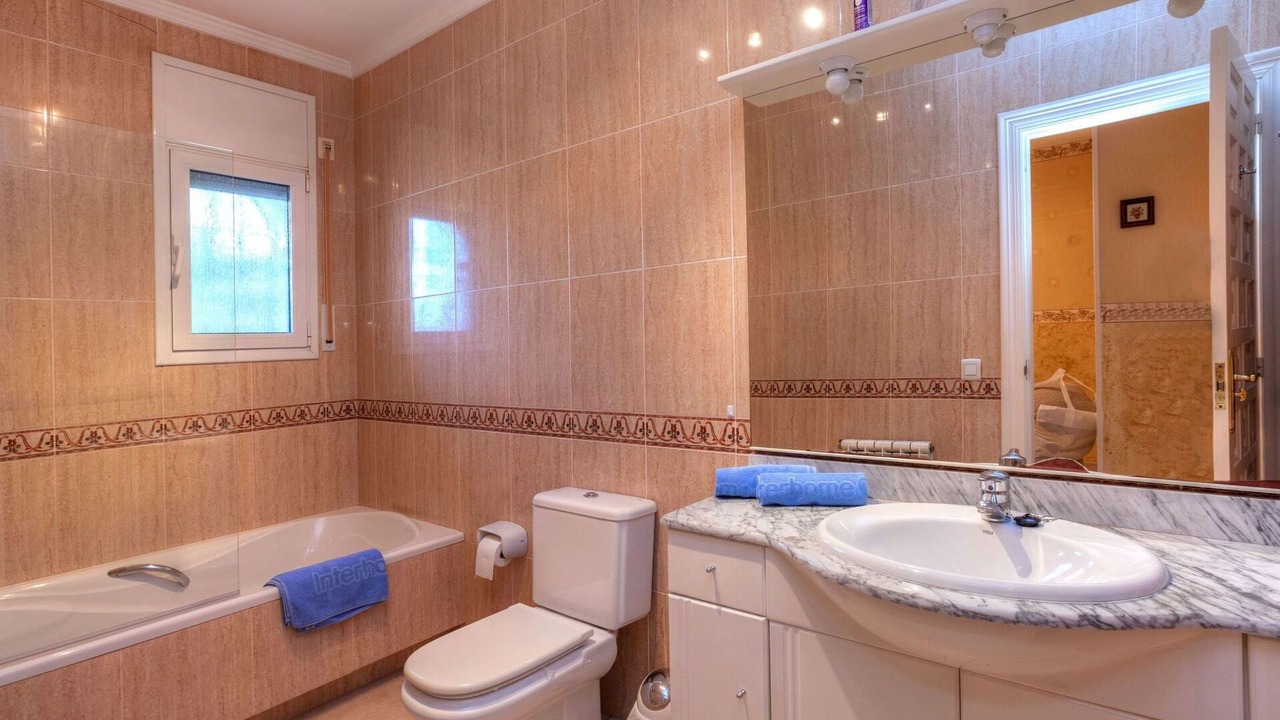 Photo of Bathroom in Miami Platja