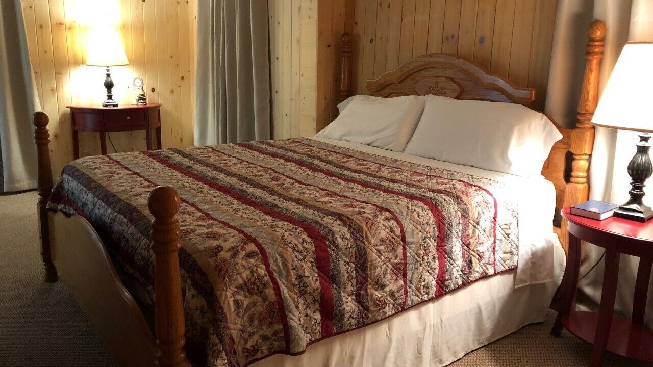 Photo of Bedroom in Rabun Gap