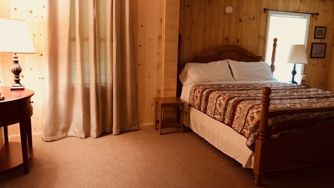 Photo of Bedroom in Rabun Gap