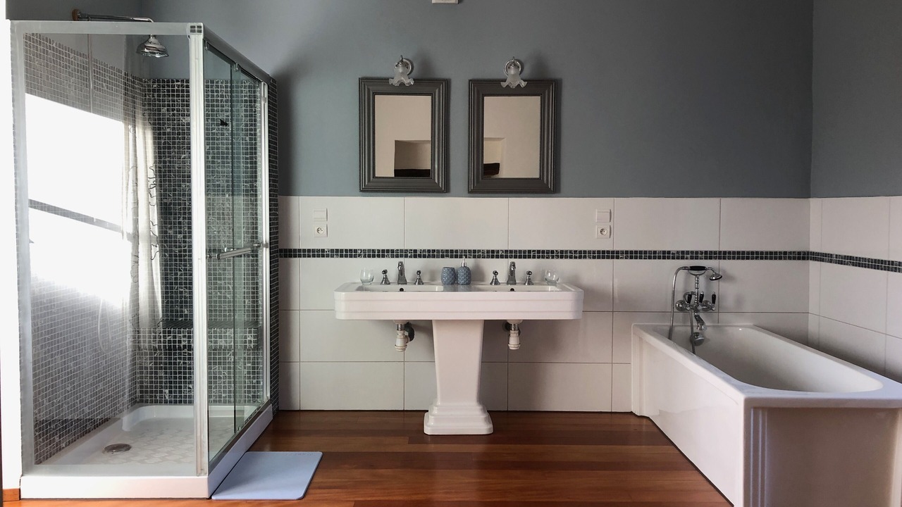 Photo of Bathroom in Saint-Hilaire-de-Loulay